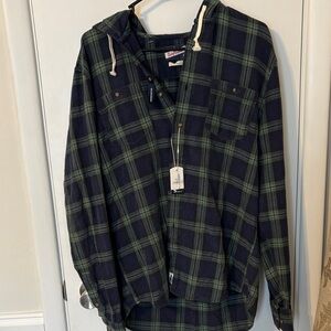 NWT johnnie-O Surflannel Shirt
